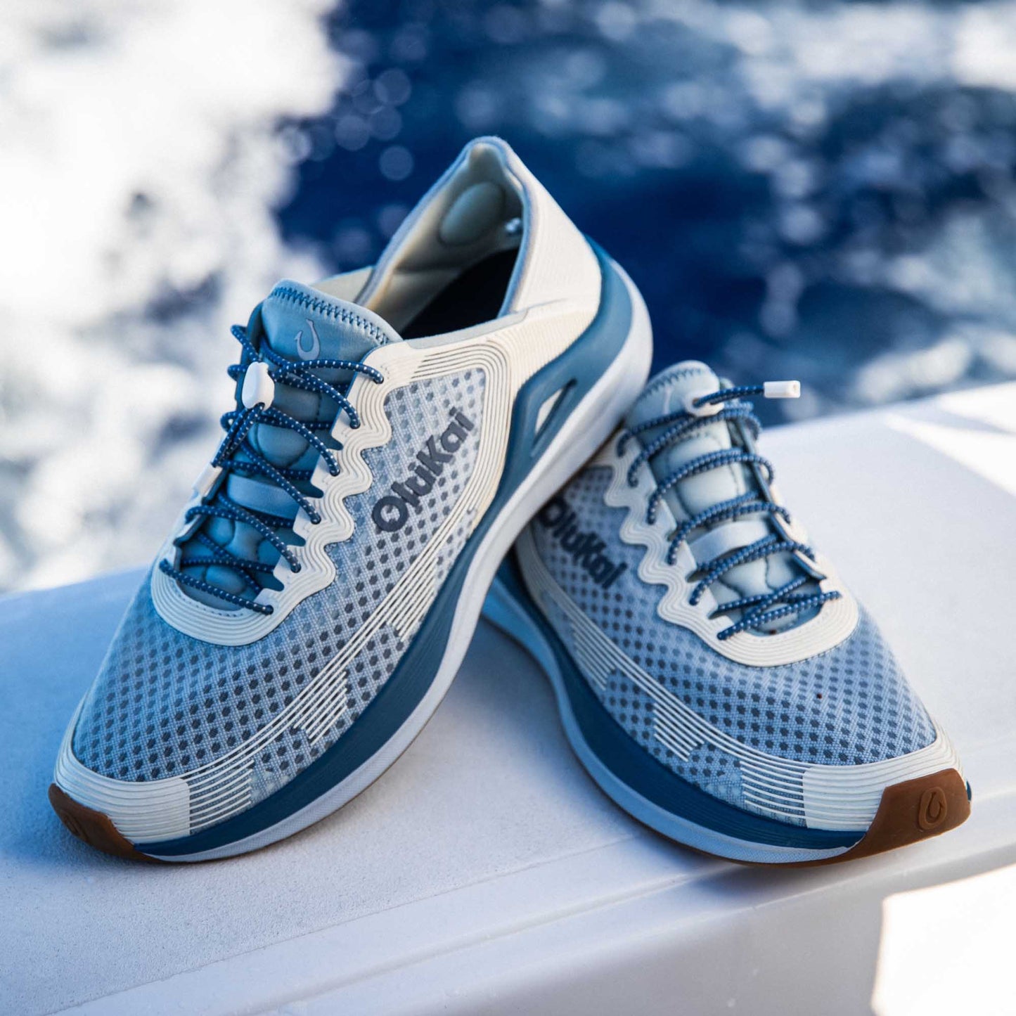 'Ahi - Blue Pearl / White Sand