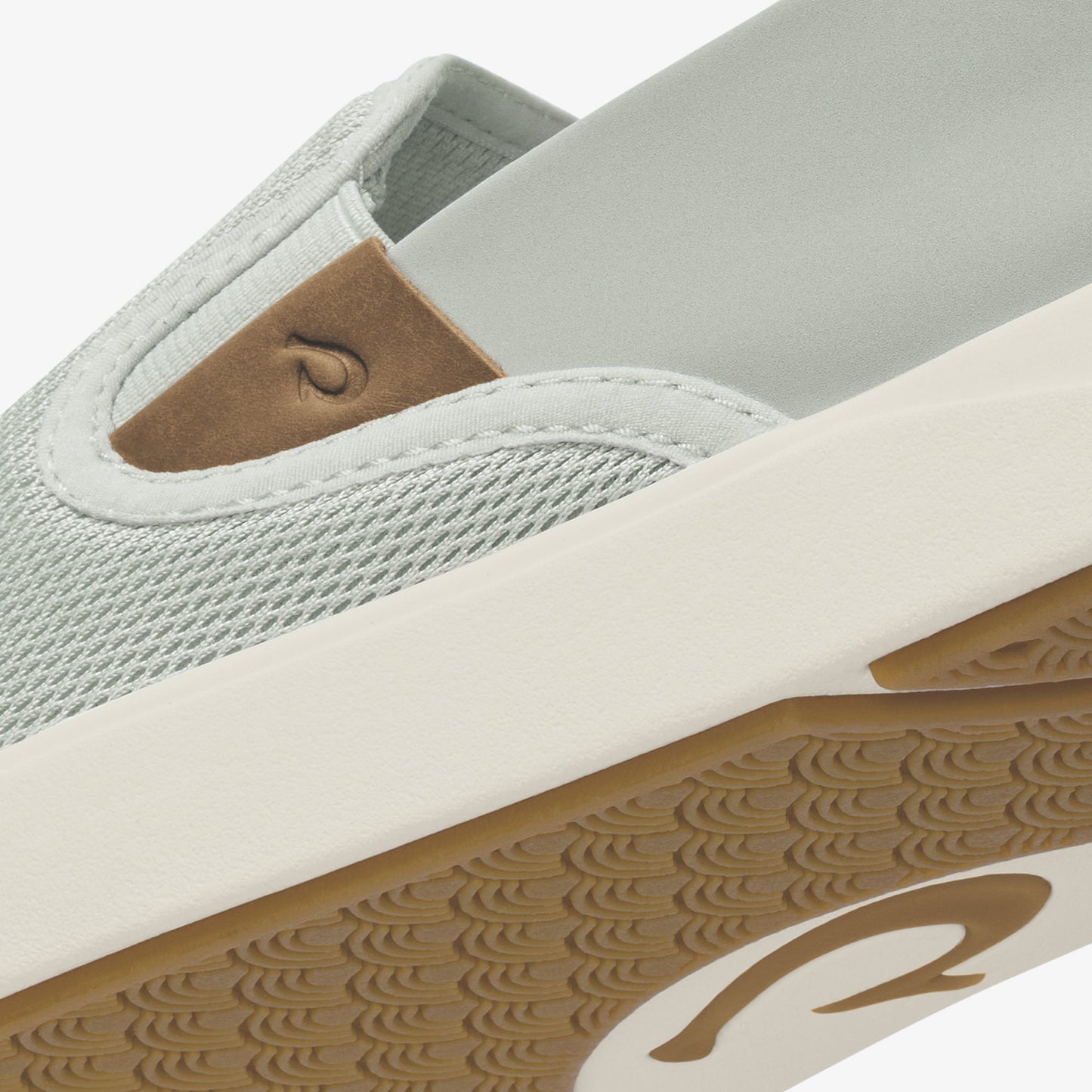 Laeʻahi Nui  -  Cloud Grey / Tan
