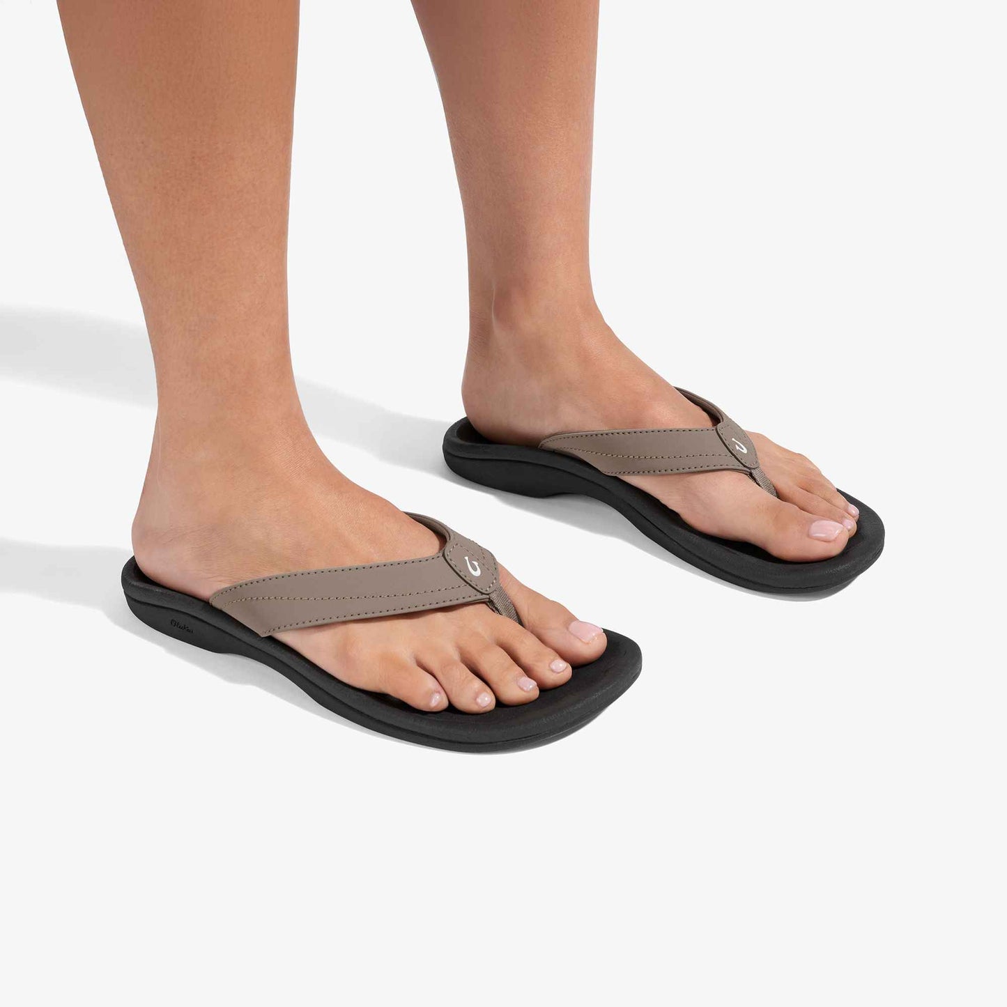 'Ohana  -  Warm Taupe / Black