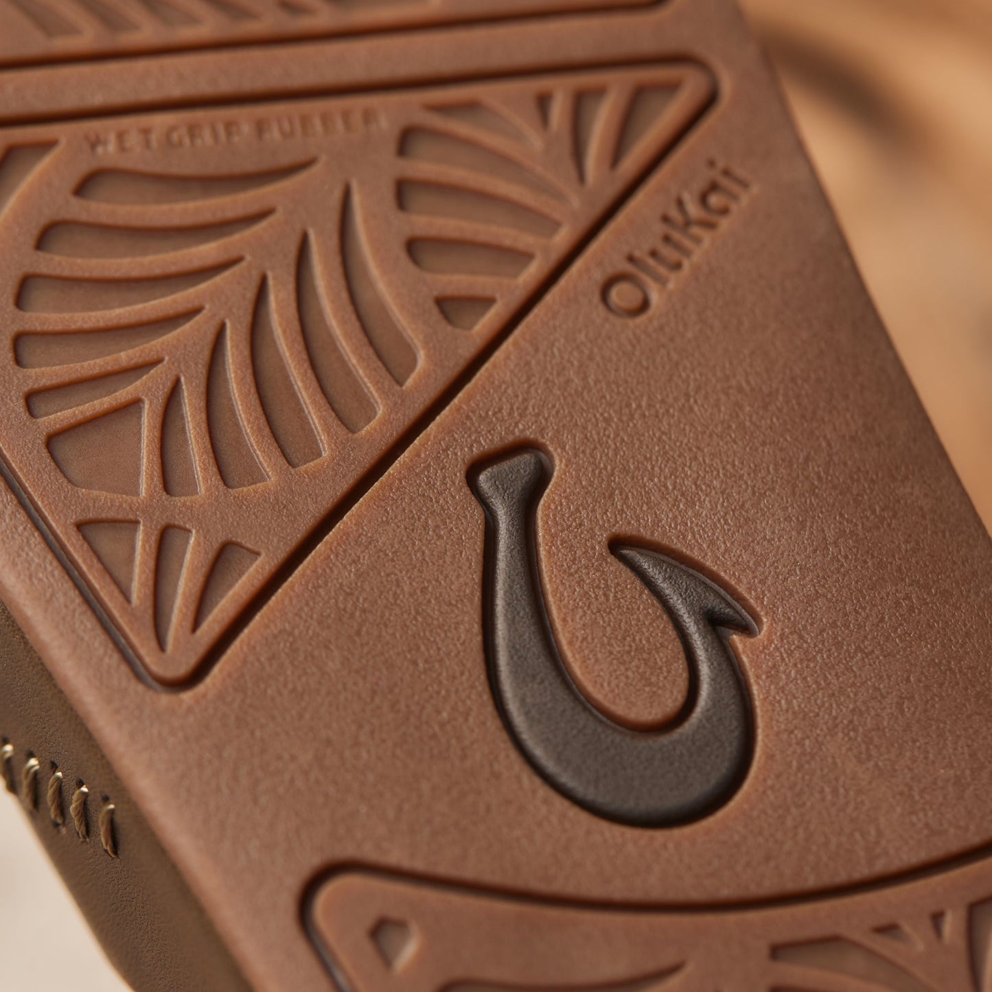 Kīpe'a Olu - Wheat Gold / Toffee